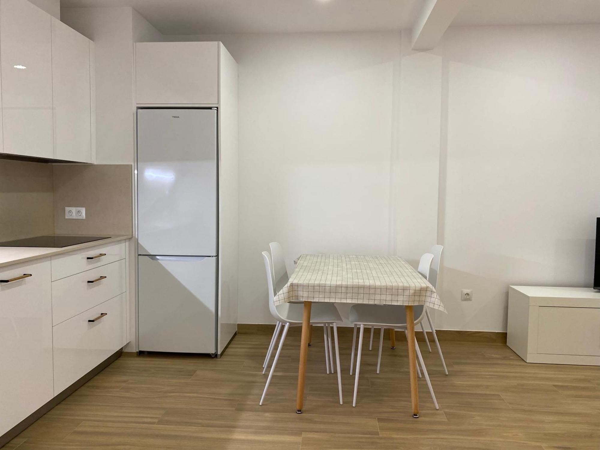 Appartamento Apartamento Recien Reformado Zona Estaciones Santander Esterno foto