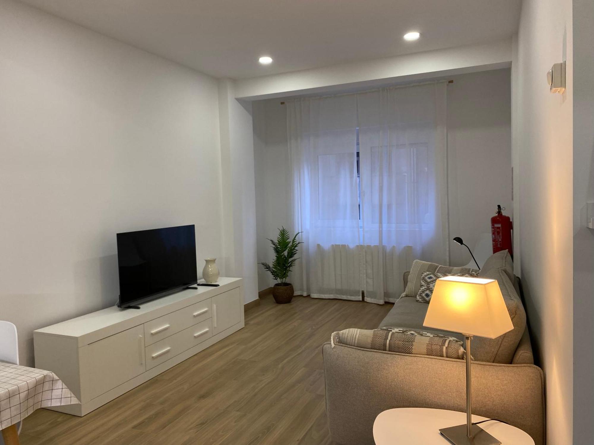 Appartamento Apartamento Recien Reformado Zona Estaciones Santander Esterno foto