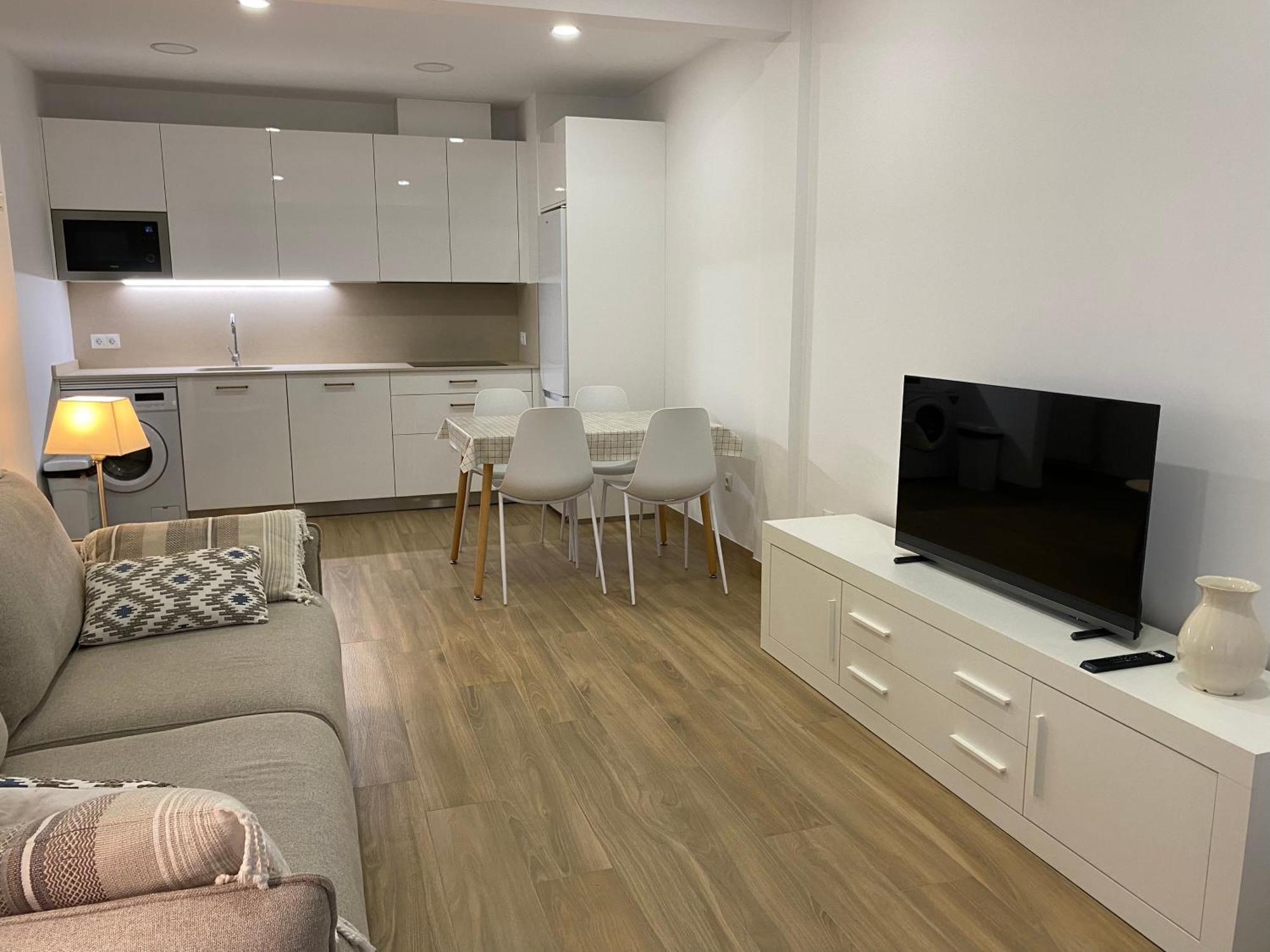 Appartamento Apartamento Recien Reformado Zona Estaciones Santander Esterno foto